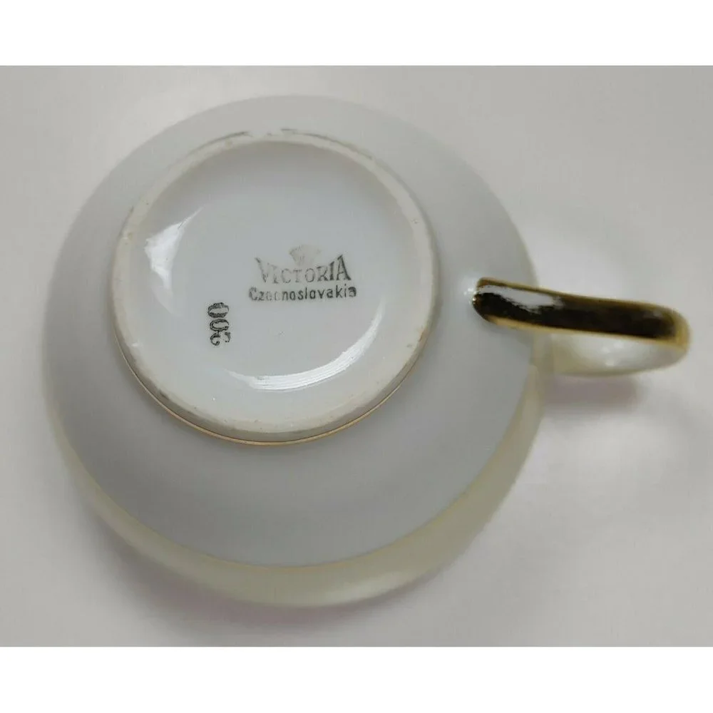 Vintage 1930's Victoria Czechoslovakia Bone China Tea Cup Coffee Cup Handle Gold
